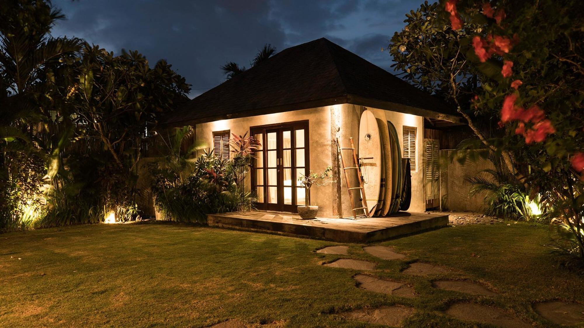 Surflodge Limasan Bali Kerobokan Екстериор снимка