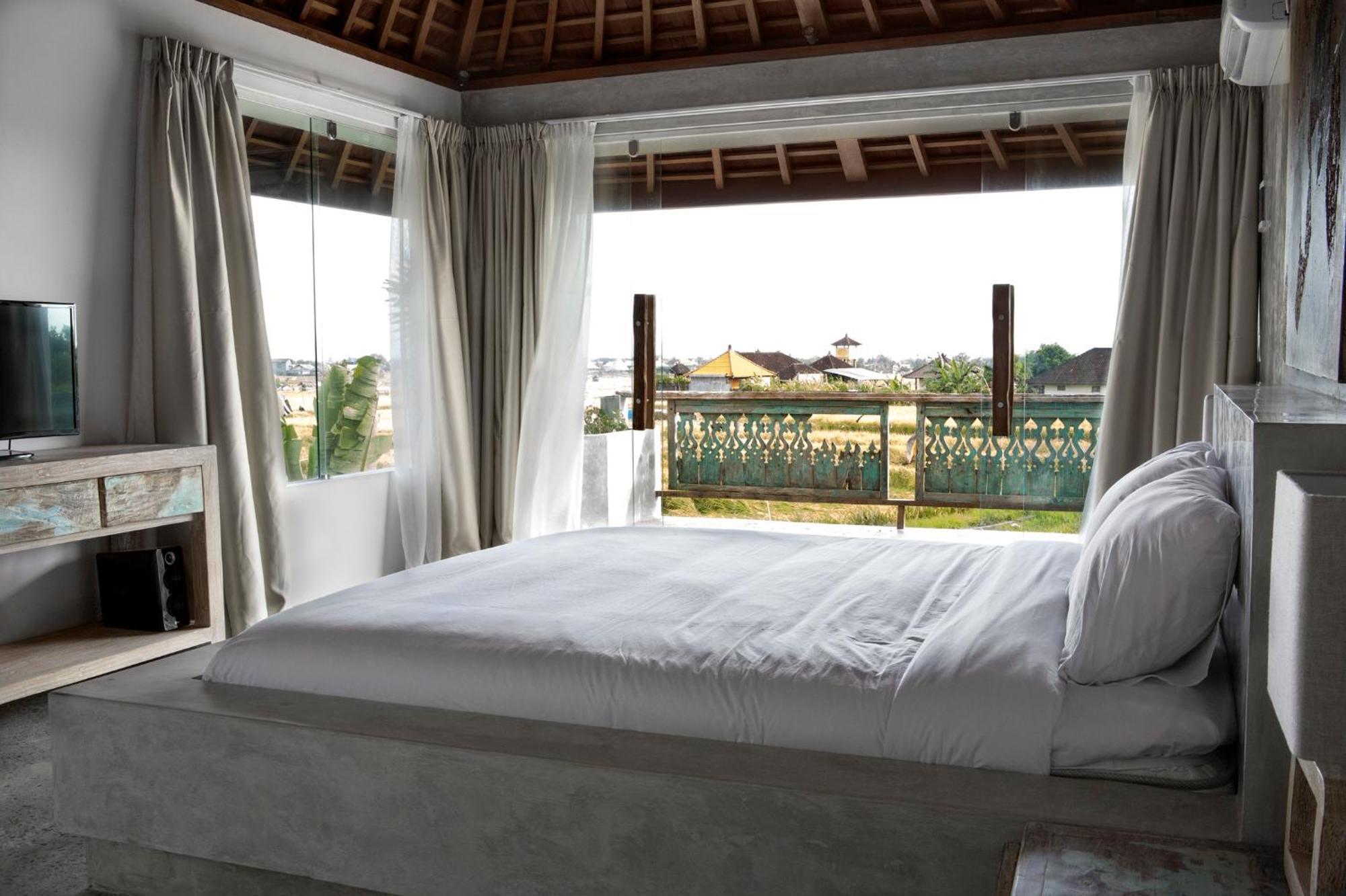 Surflodge Limasan Bali Kerobokan Екстериор снимка